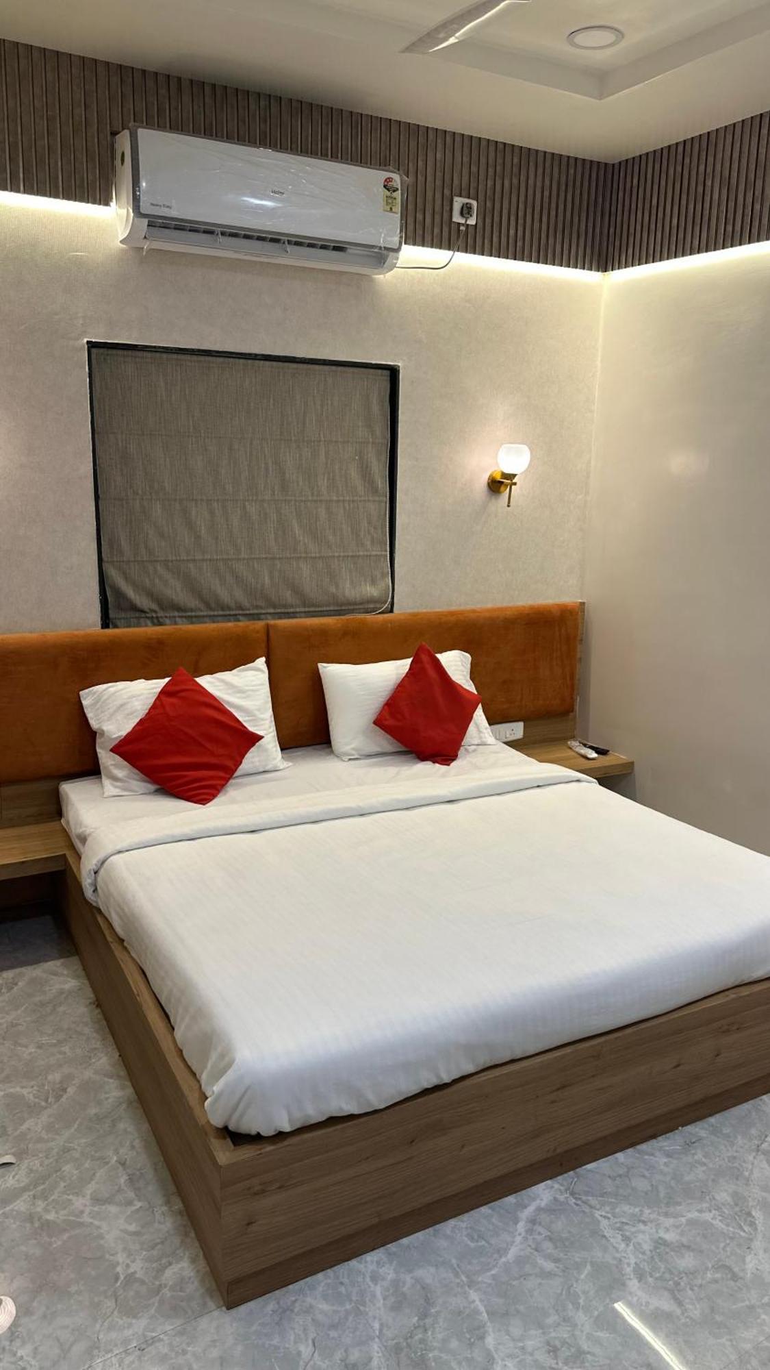 Soho House By Jayshrea Hotel Chandrapur Eksteriør billede