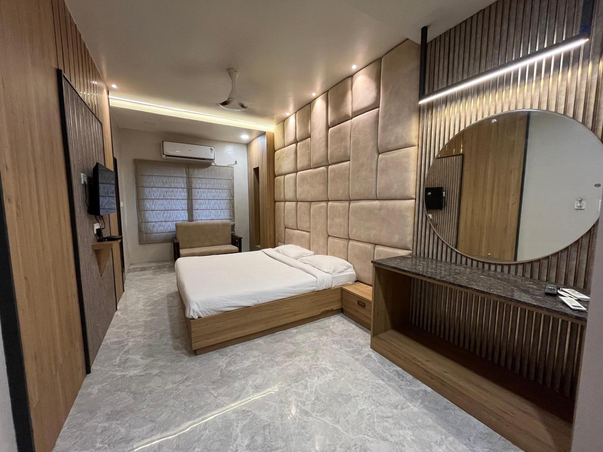 Soho House By Jayshrea Hotel Chandrapur Eksteriør billede